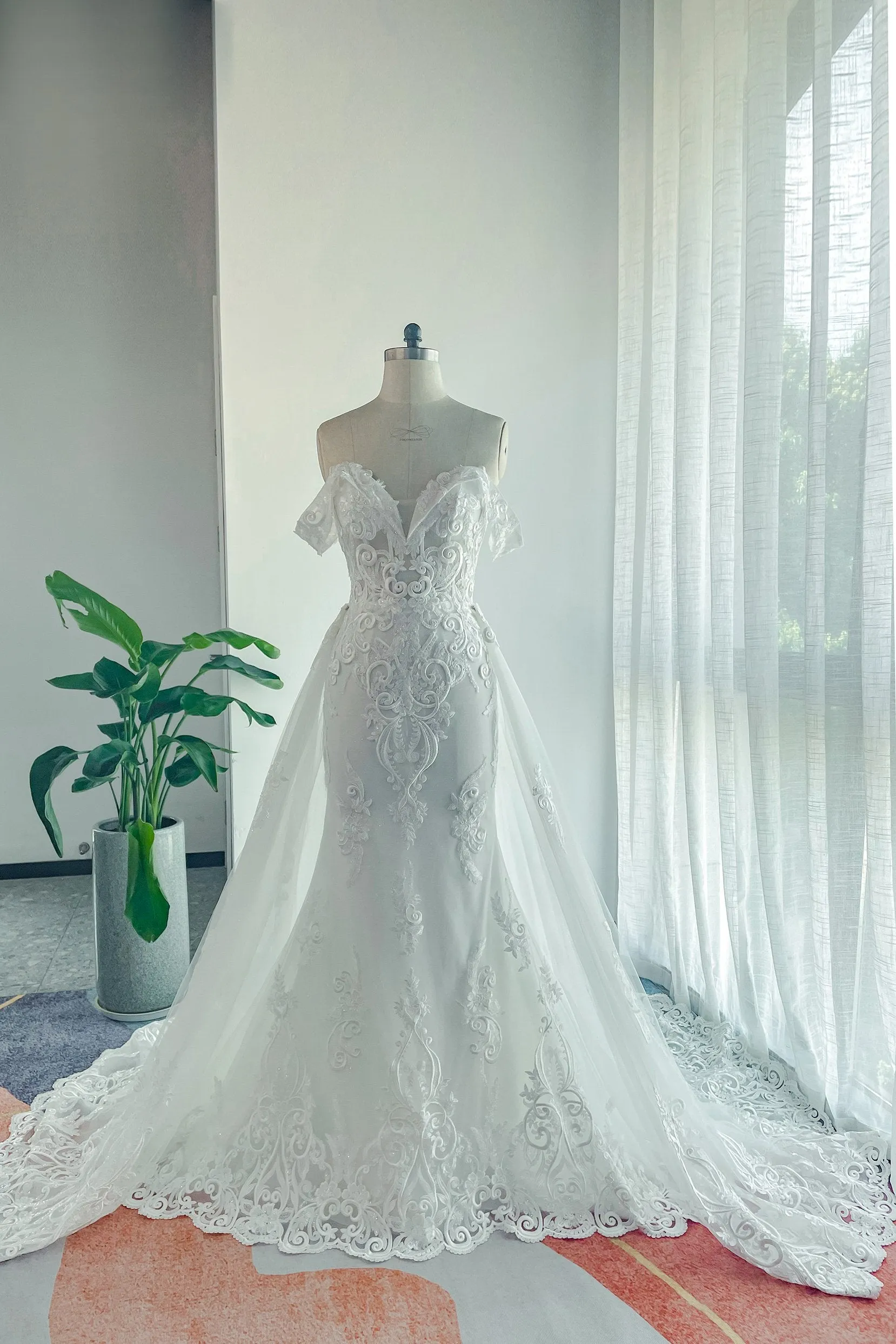 Trumpet-Mermaid Chapel Train Lace Tulle Wedding Dress CW3149 sold by Cocomelody product image thumbnail 5