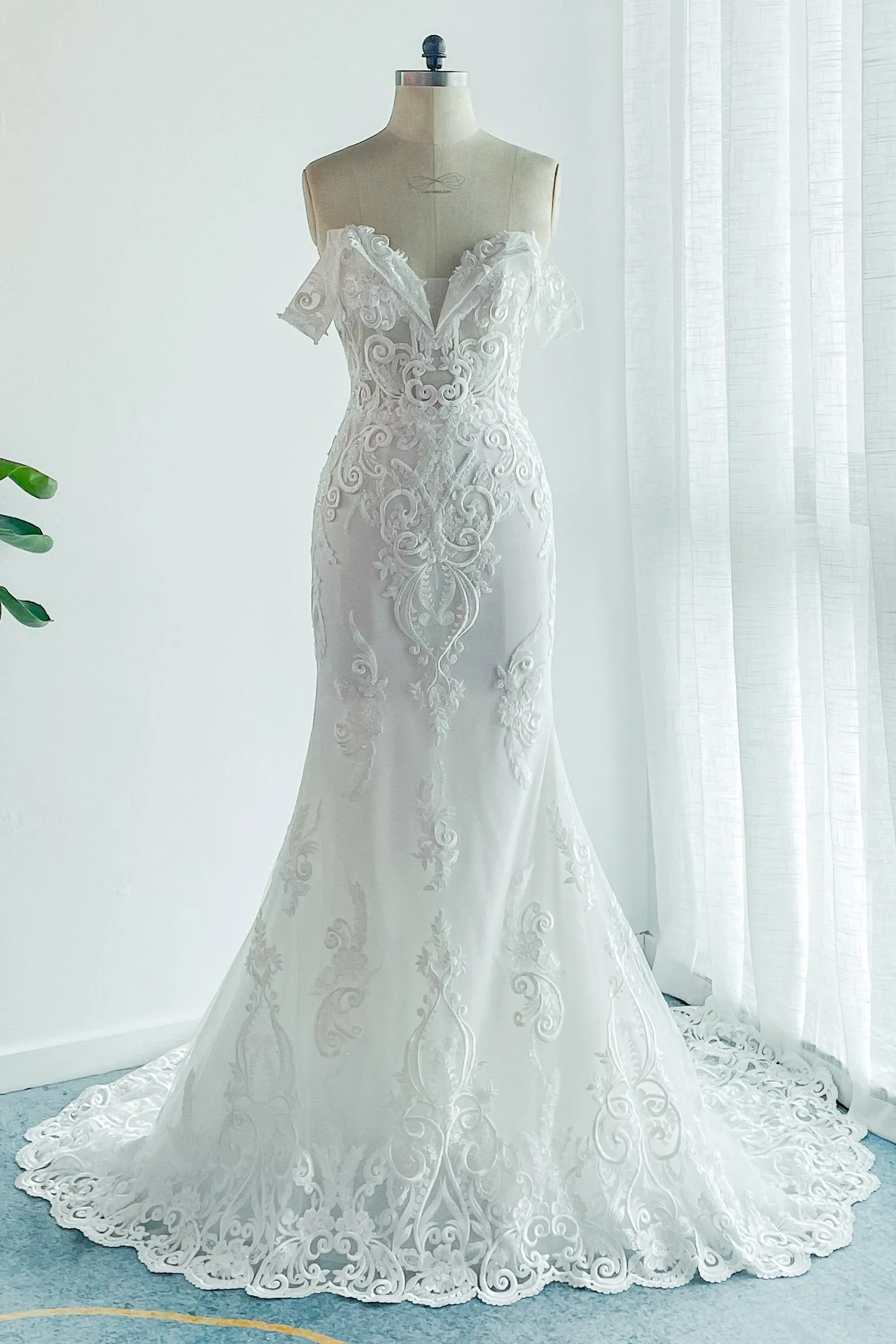 Trumpet-Mermaid Chapel Train Lace Tulle Wedding Dress CW3149 sold by Cocomelody