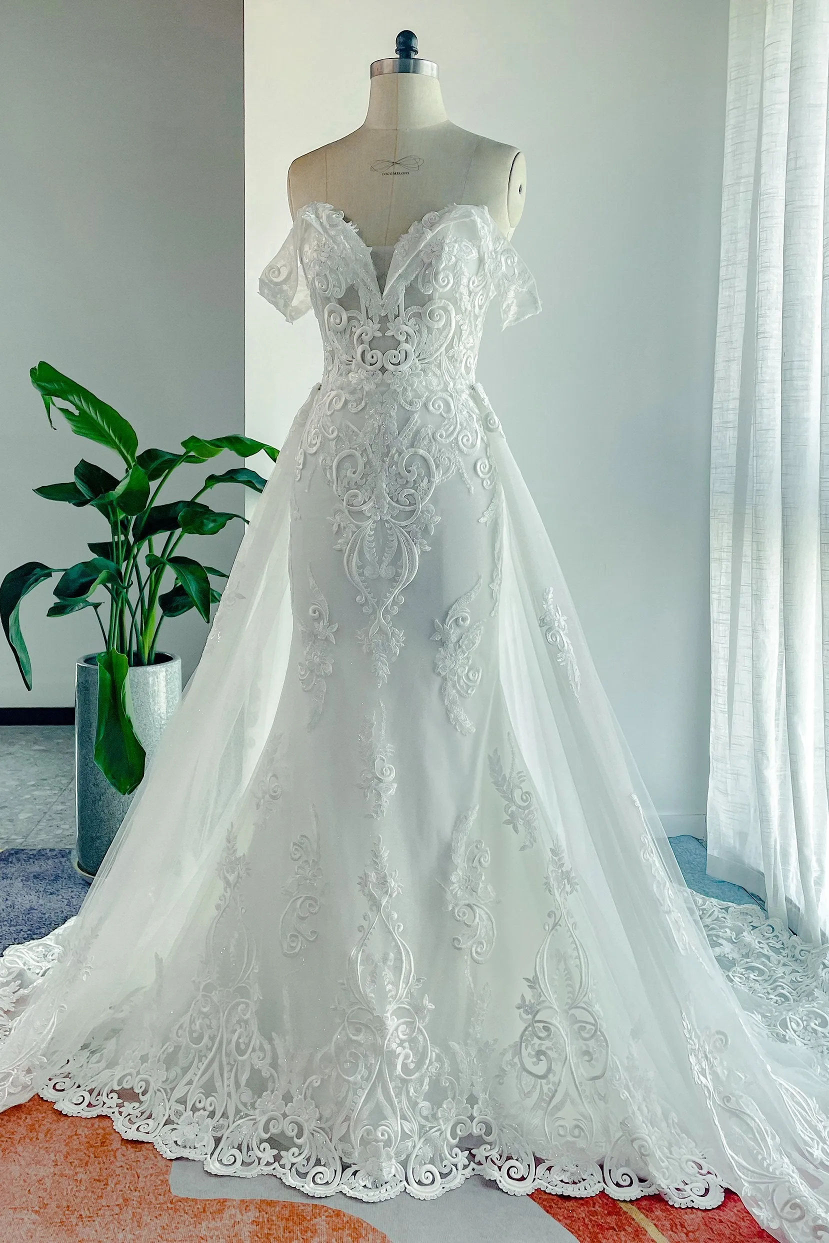 Trumpet-Mermaid Chapel Train Lace Tulle Wedding Dress CW3149 sold by Cocomelody product image thumbnail 4