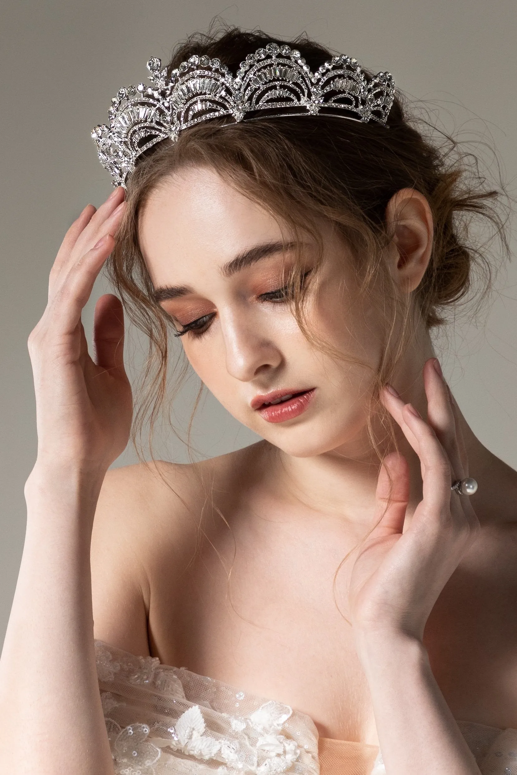 Alloy Tiaras with Rhinestone CH0365 sold by Cocomelody