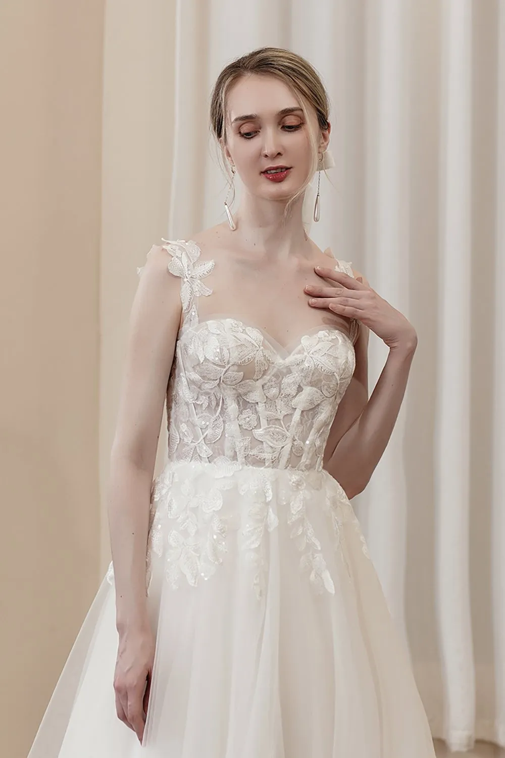 A-Line Sweep-Brush Train Lace Tulle Wedding Dress CW2980 sold by Cocomelody product image thumbnail 5