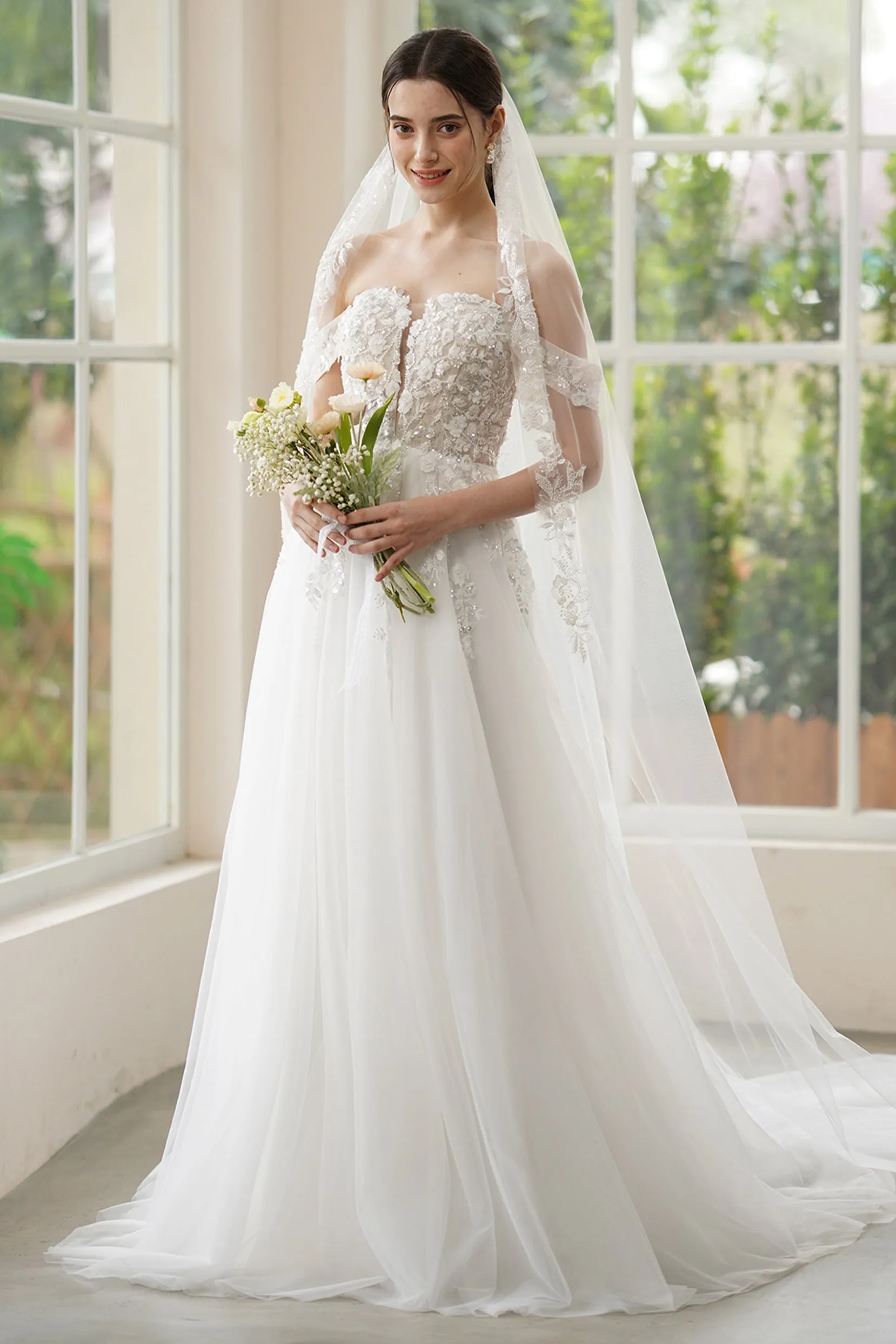 A-Line Sweep-Brush Train Lace Tulle Wedding Dress CW3314 sold by Cocomelody product image thumbnail 3