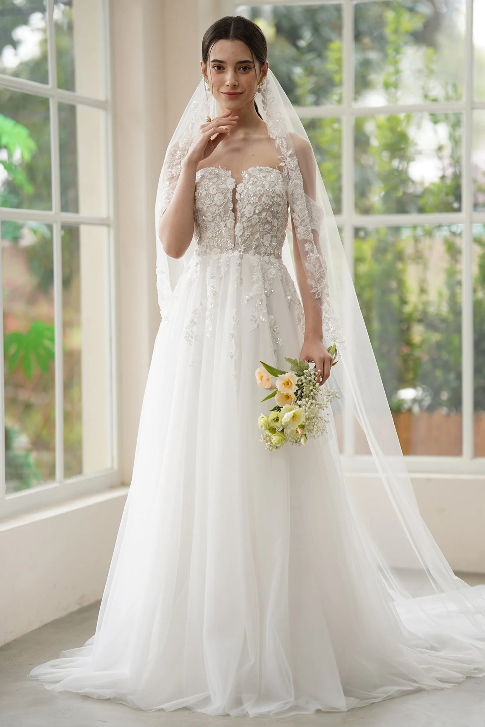 A-Line Sweep-Brush Train Lace Tulle Wedding Dress CW3314 sold by Cocomelody product image thumbnail 4