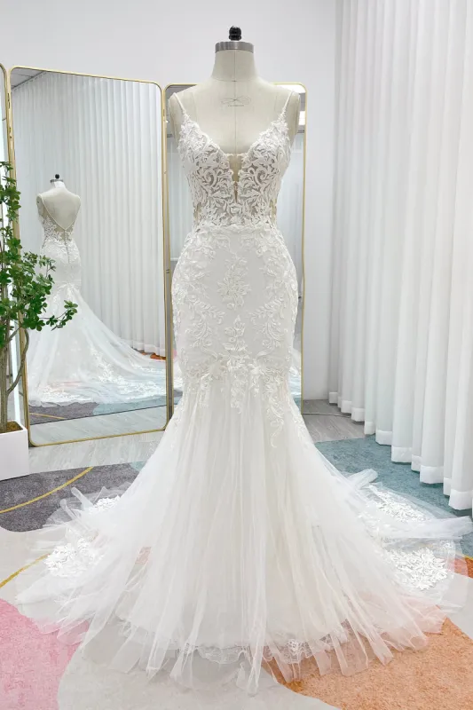 Trumpet-Mermaid Court Train Lace Tulle Wedding Dress CW3269 sold by Cocomelody