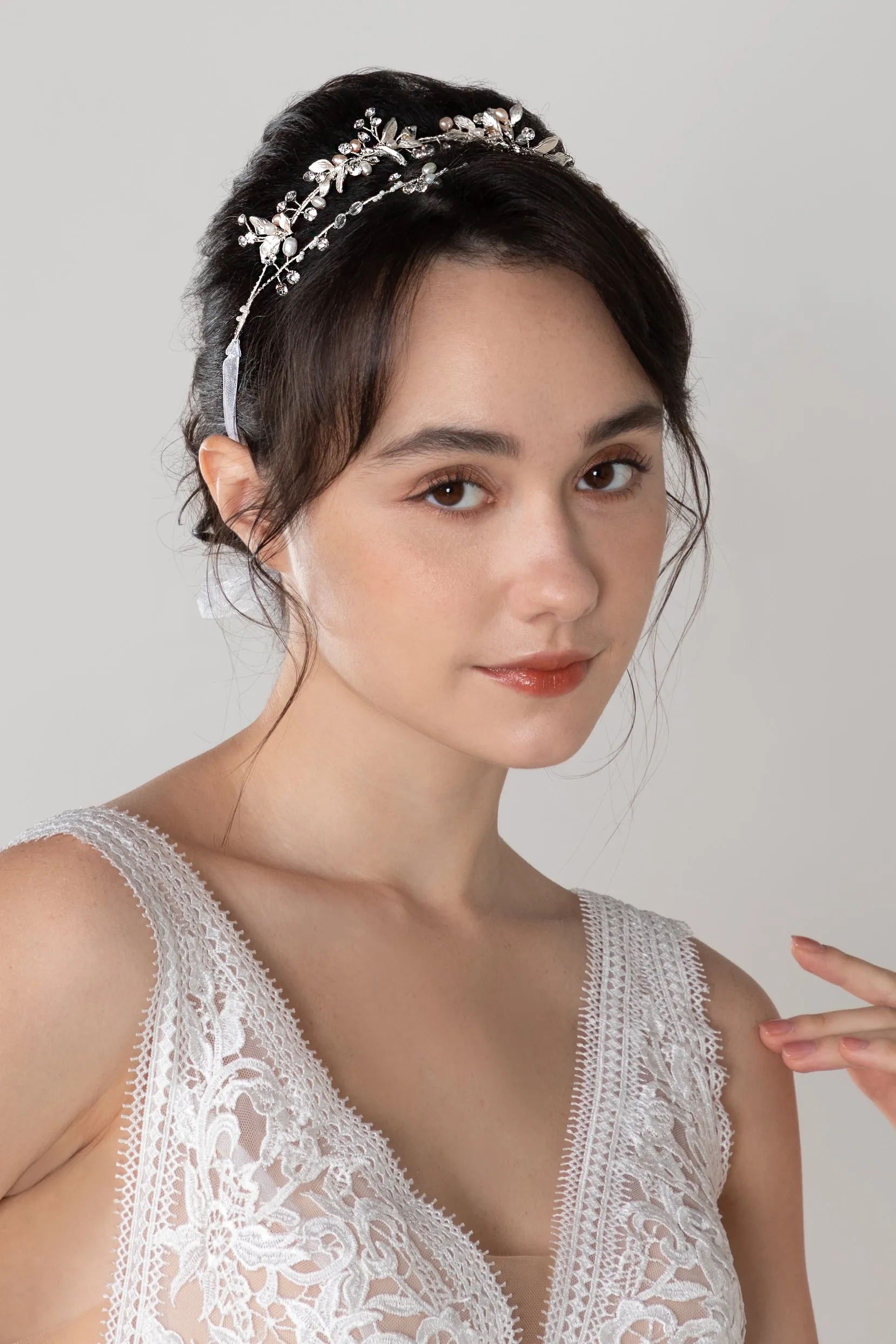 Alloy Headbands with Pearl Rhinestone CH0375 sold by Cocomelody product image thumbnail 2