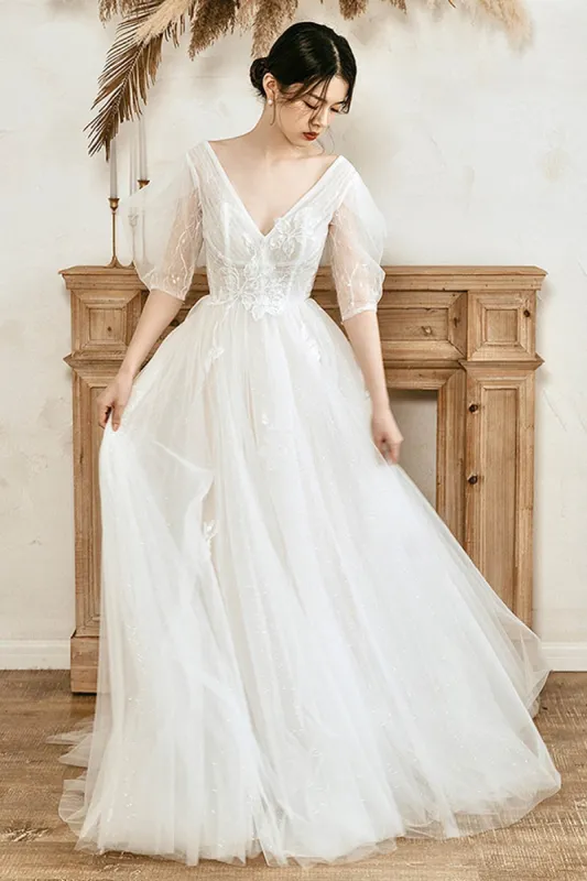 A-Line Sweep-Brush Train Lace Tulle Wedding Dress CW3061 made by Cocomelody
