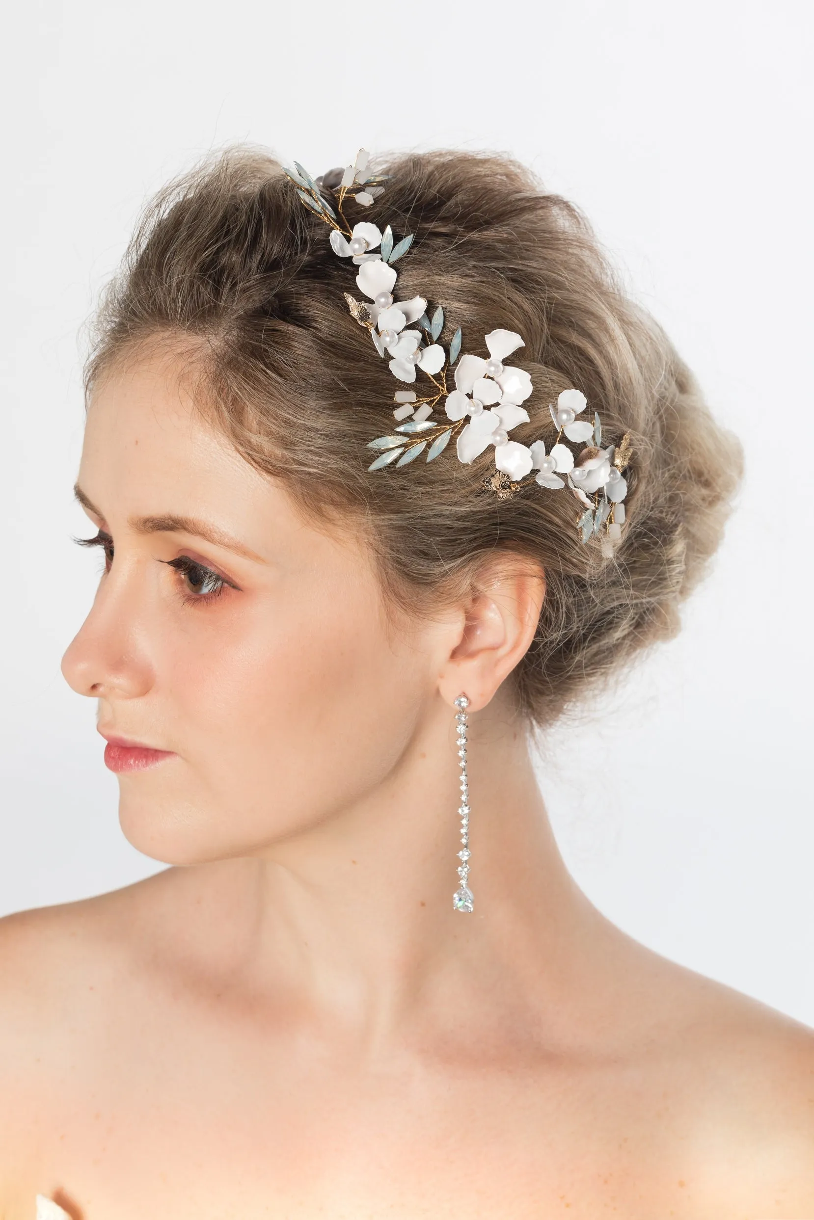 Alloy Headbands with Pearl Rhinestone CH0374 sold by Cocomelody product image thumbnail 2