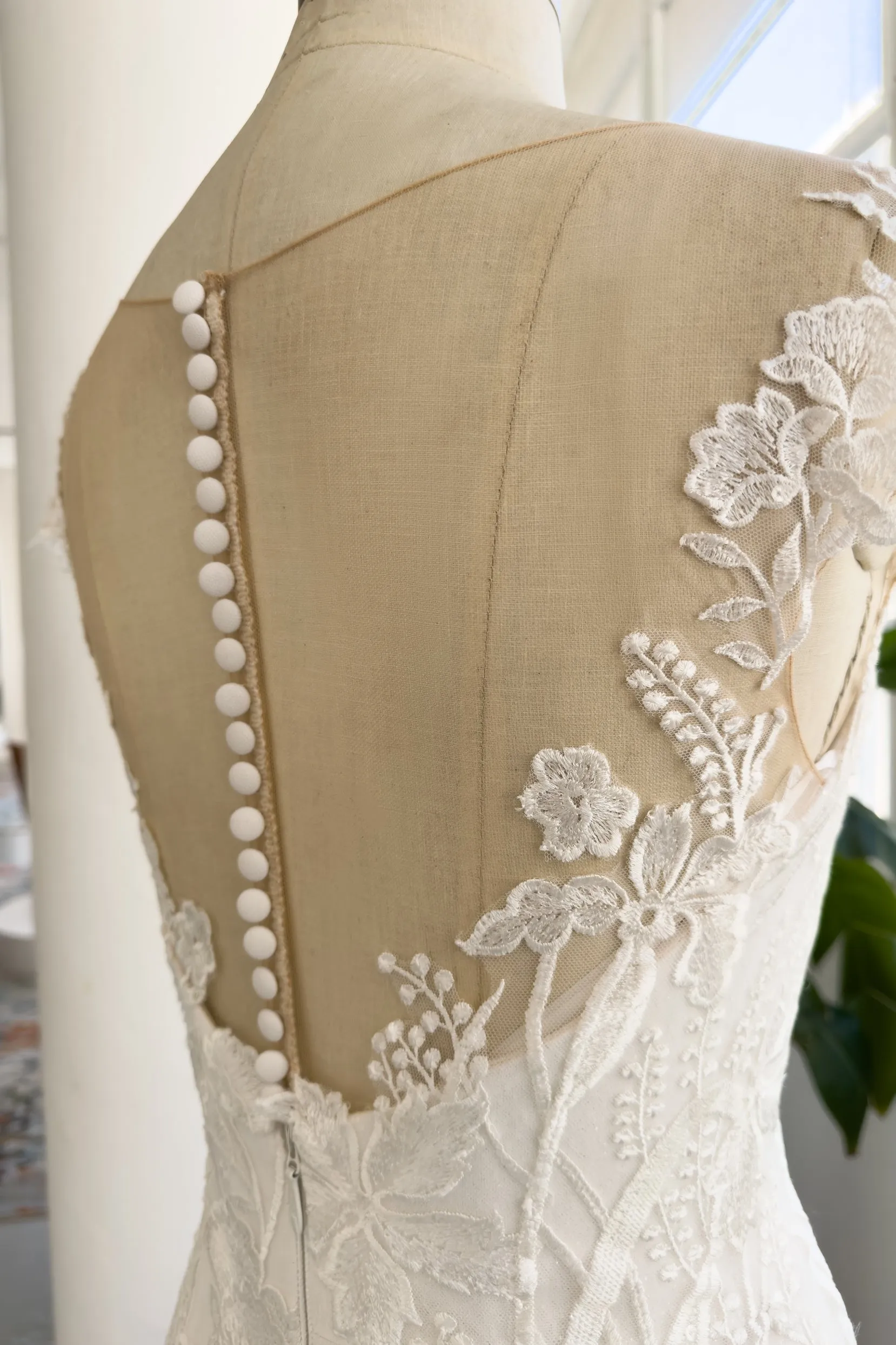 Trumpet-Mermaid Chapel Train Lace Tulle Wedding Dress CW3000 sold by Cocomelody product image thumbnail 5