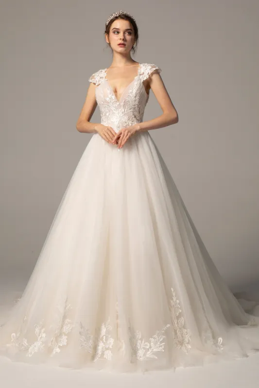 A-Line Court Train Tulle Wedding Dress CW2358 made by Cocomelody