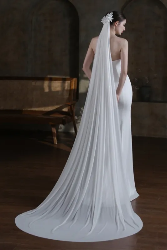 One-tier Cut Edge Tulle Chapel Veils with CV0372 sold by Cocomelody