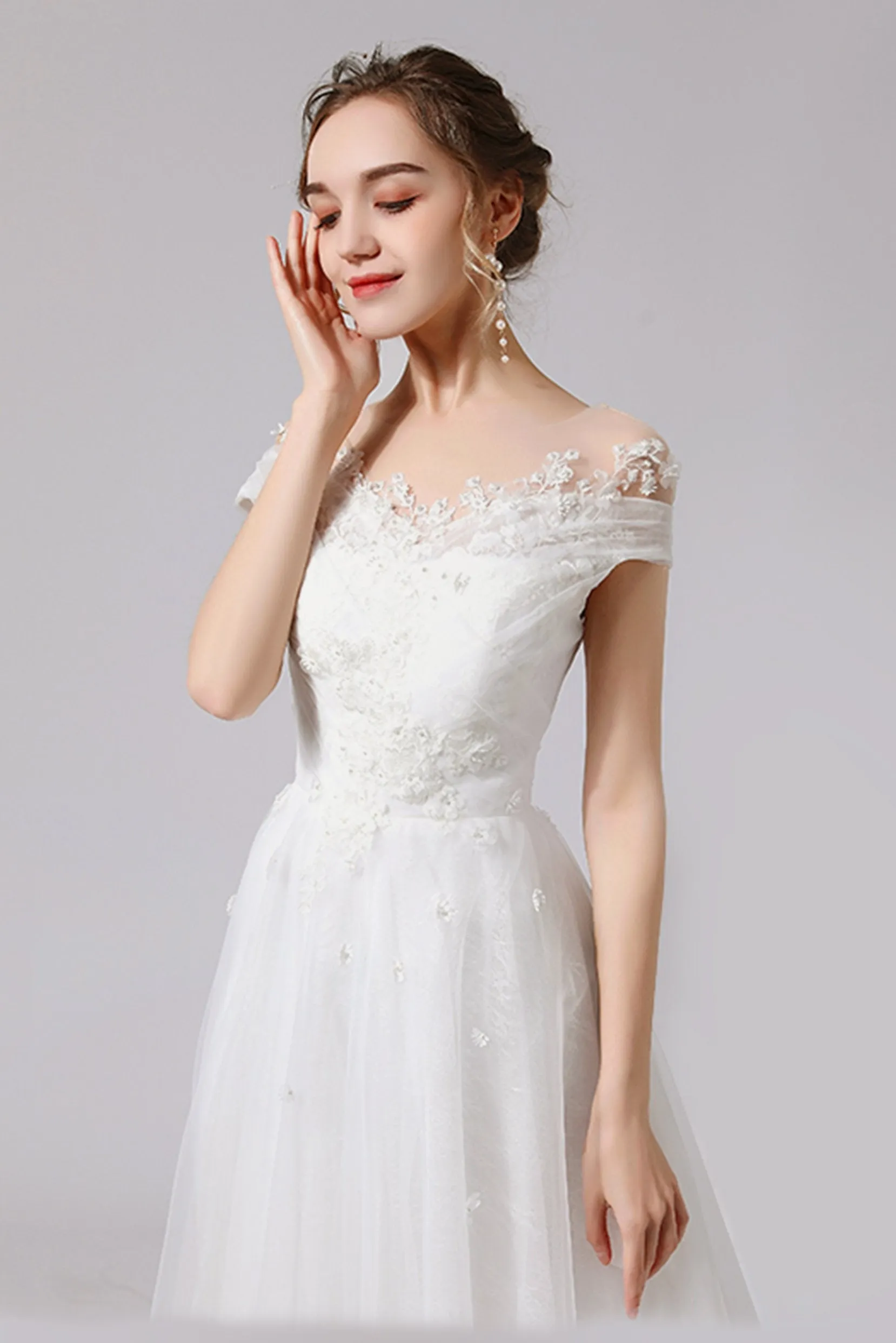 A-Line Sweep-Brush Train Lace Tulle Wedding Dress CW2711 sold by Cocomelody product image thumbnail 5