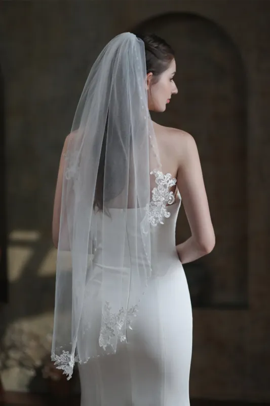 One-tier Lace Edge Tulle Lace Chapel Veils with Pearls CV0370 sold by Cocomelody