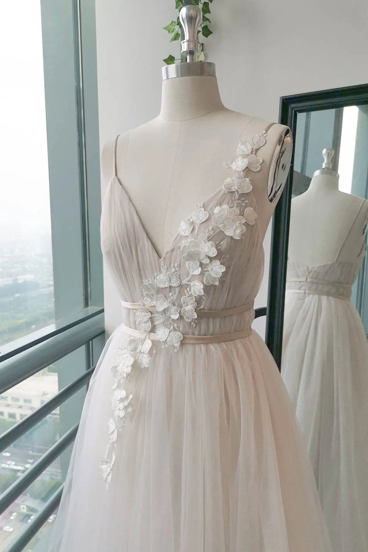 A-Line Sweep-Brush Train Lace Tulle Wedding Dress CW2760 sold by Cocomelody product image thumbnail 3