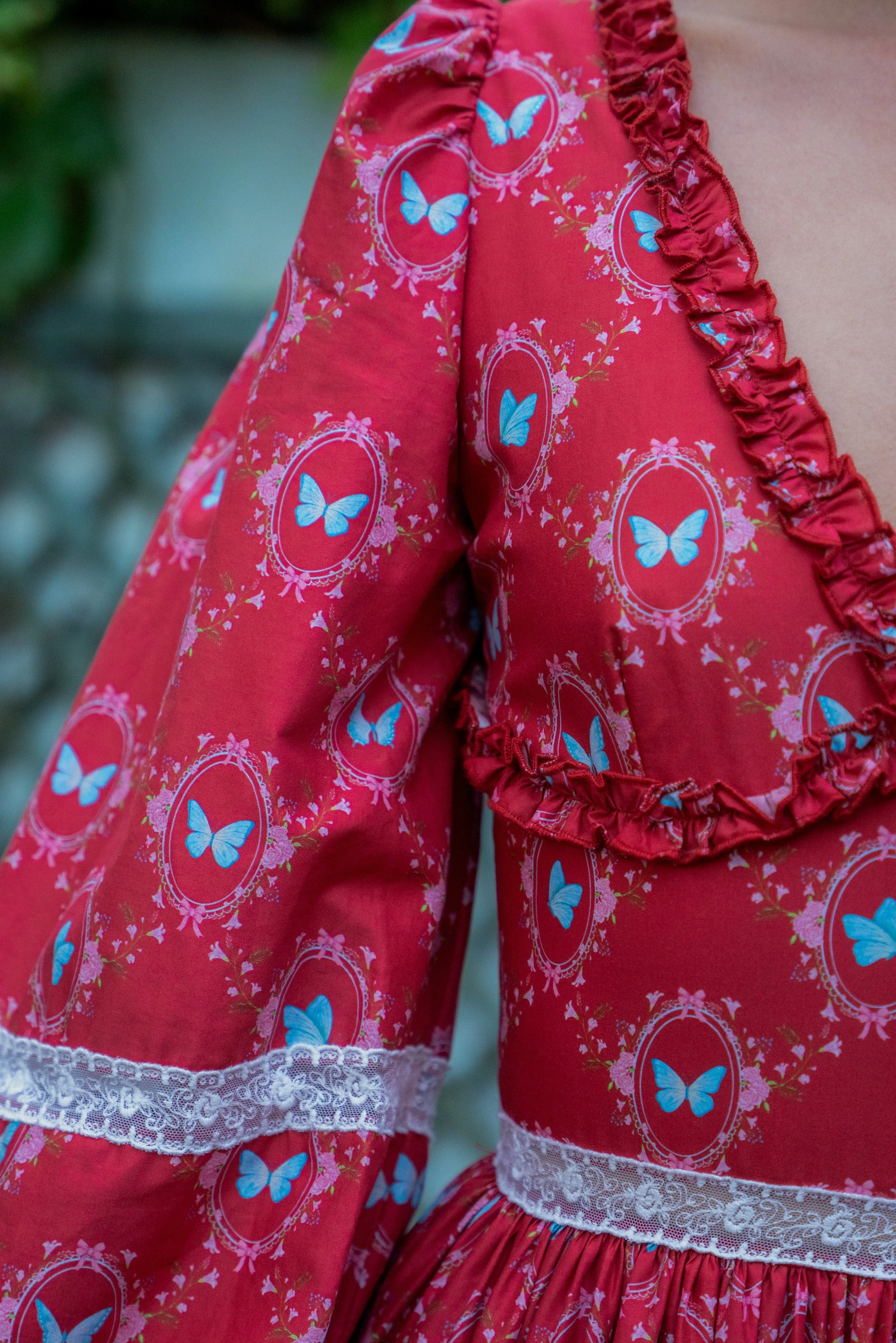 Flutter Lace Bloom Maxi Dress - Lipstick Red sold by fairy tong product image thumbnail 5