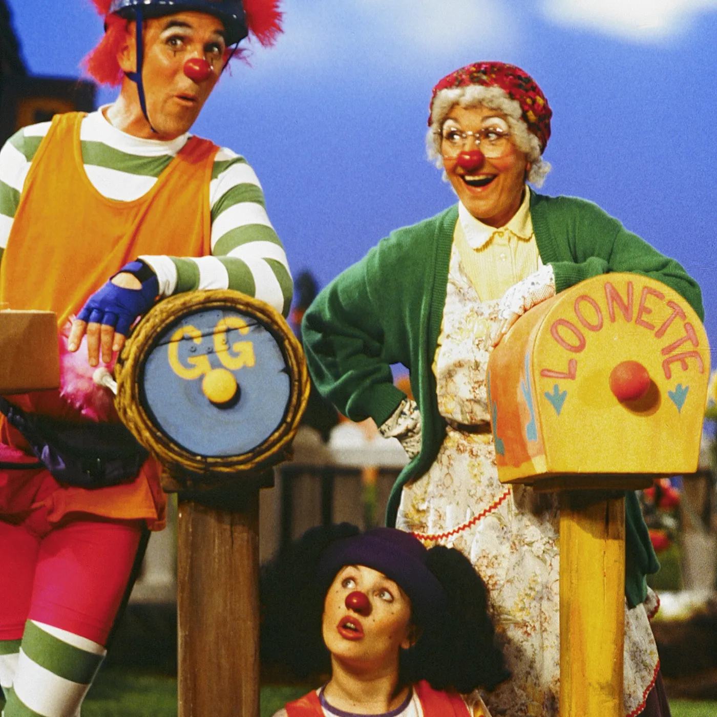 Big Comfy Couch Clowntown Vintage T-Shirt - Black sold by RetroKid product image thumbnail 2