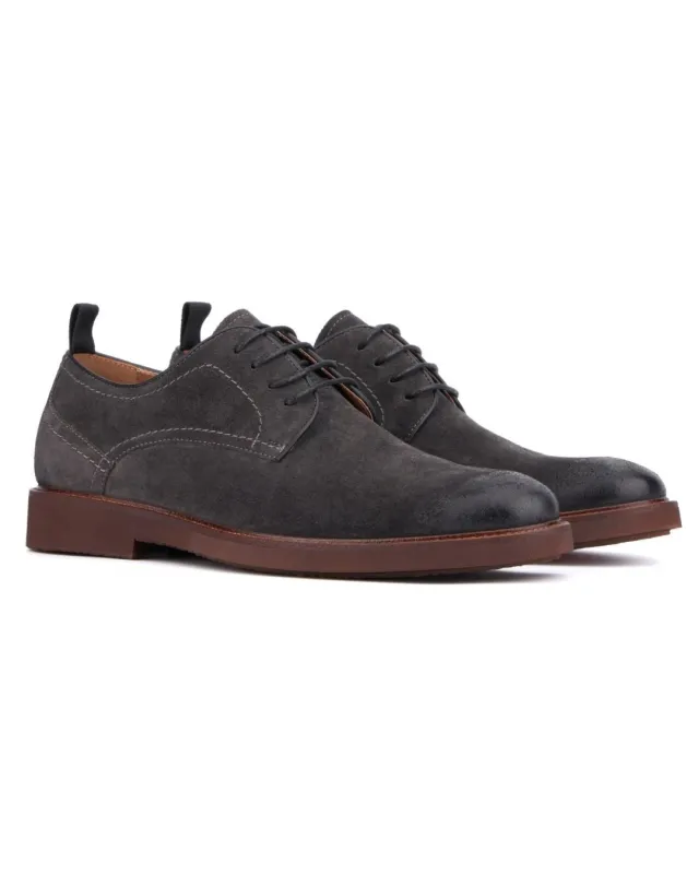 Men's Dexter Oxfords made by Vintage Foundry