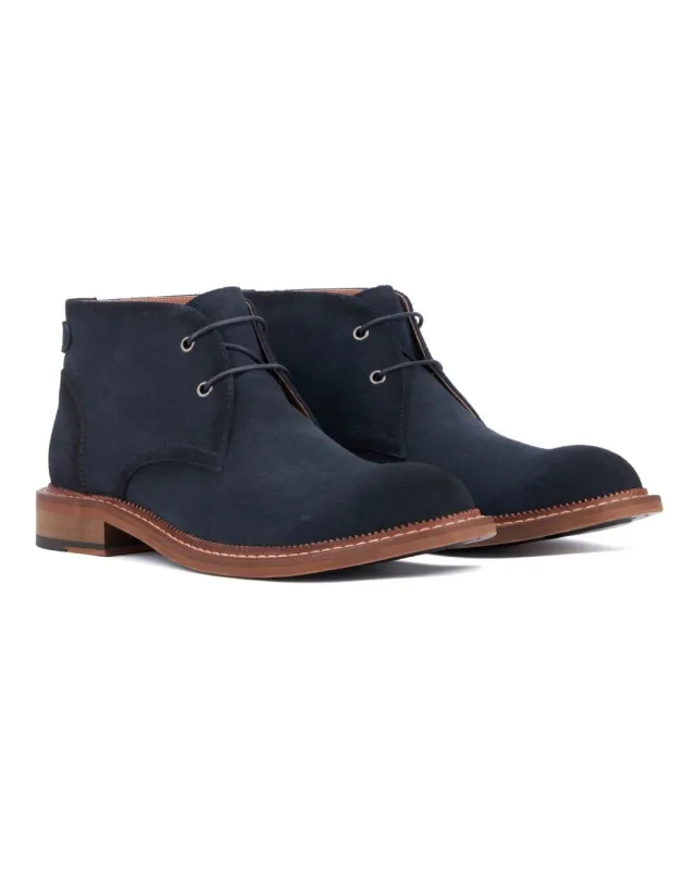 Men's Milton Chukka Boots made by Vintage Foundry