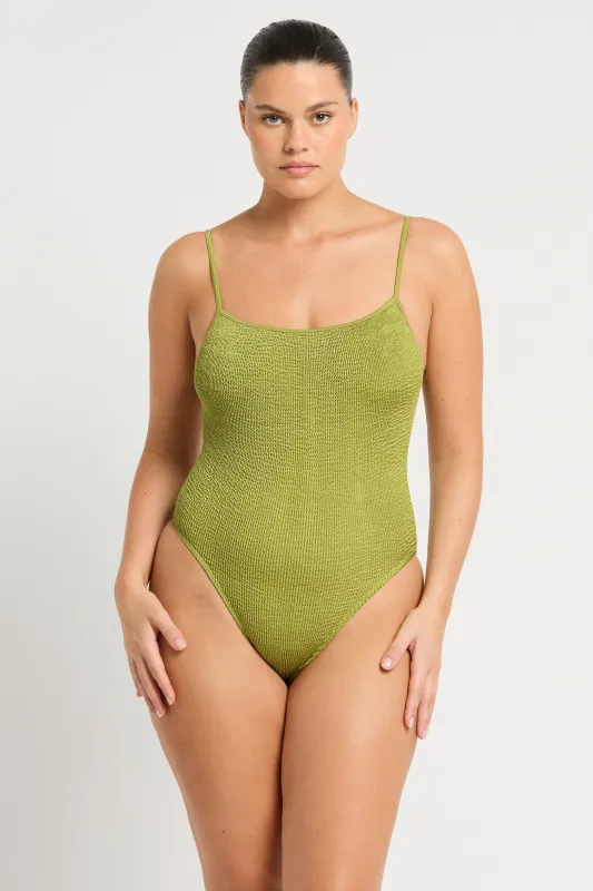 Low Palace One Piece sold by Bond-Eye