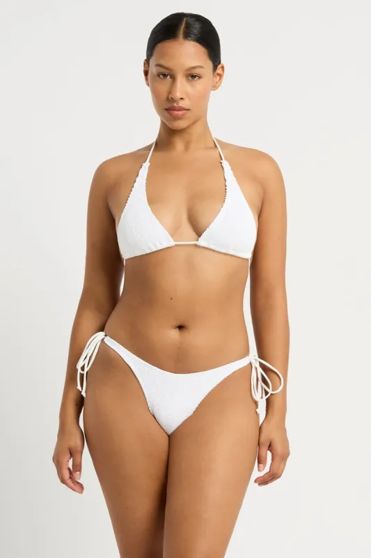 Sofie Triangle sold by Bond-Eye