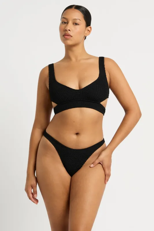 Nino Crop sold by Bond-Eye