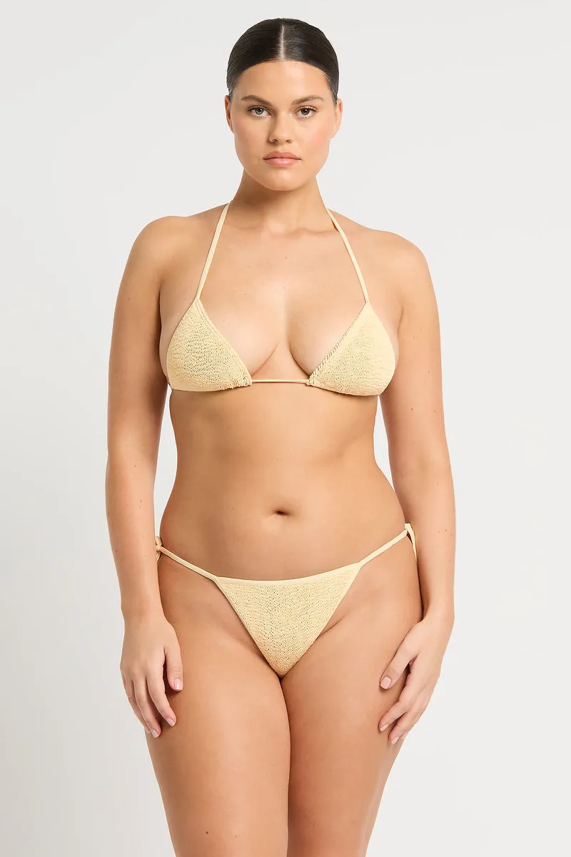 Luana Triangle sold by Bond-Eye product image thumbnail 2