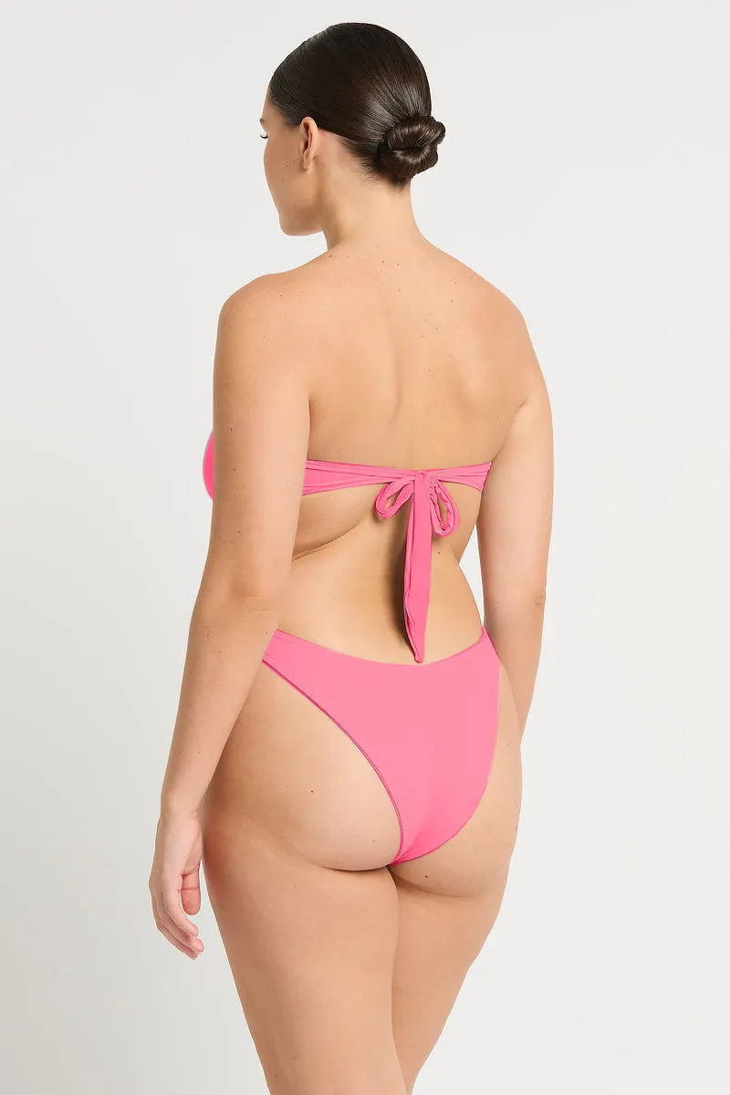 Crista Brief sold by Bond-Eye