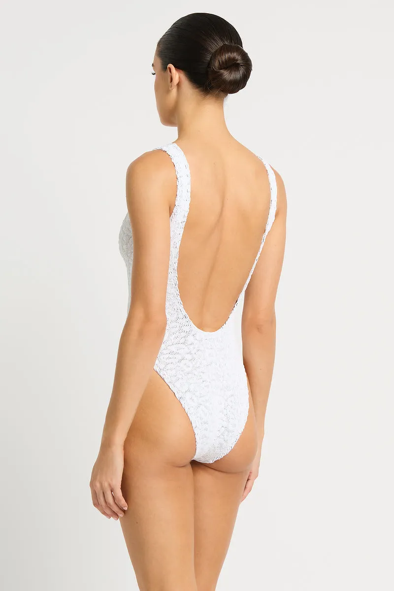 Mara One Piece sold by Bond-Eye product image thumbnail 2