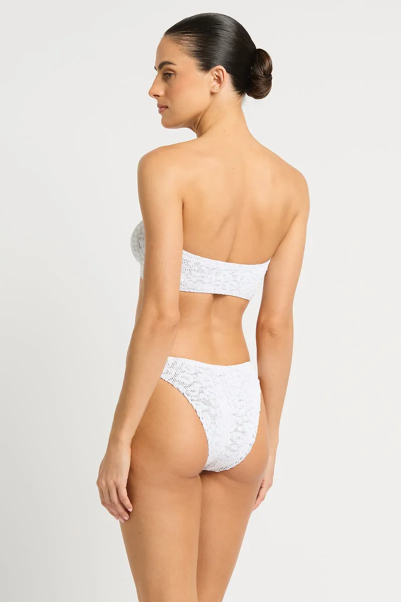 Blake Bandeau sold by Bond-Eye product image thumbnail 2