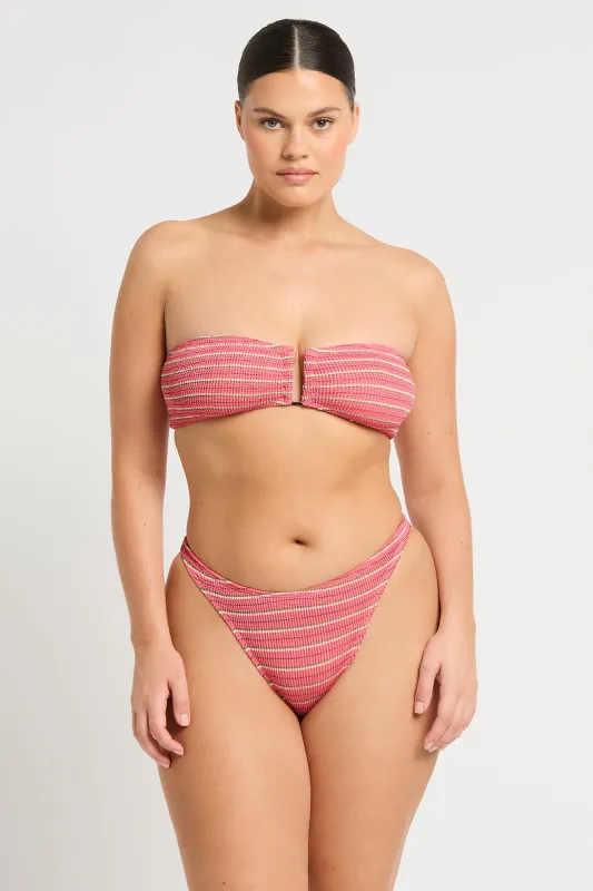 Blake Bandeau sold by Bond-Eye