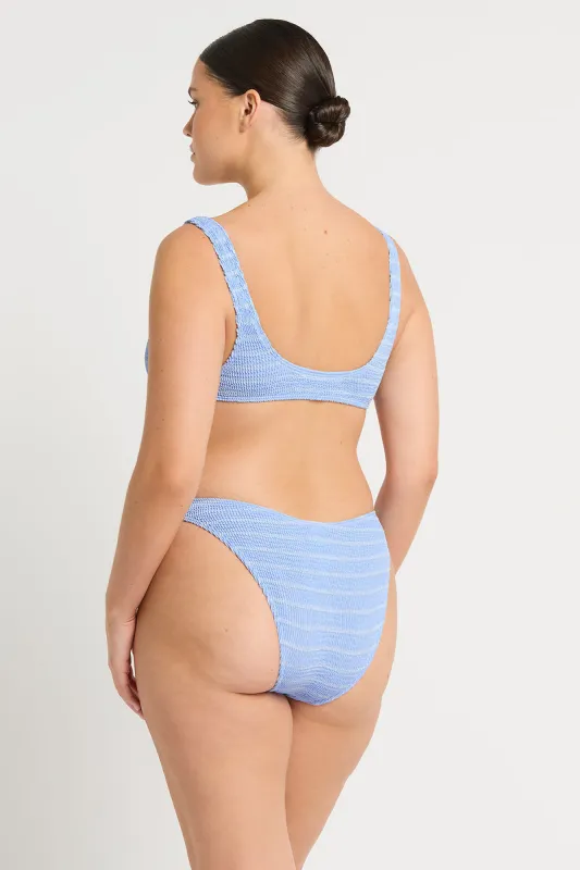 Scene Brief sold by Bond-Eye