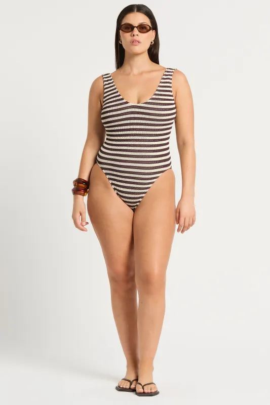 Mara One Piece sold by Bond-Eye