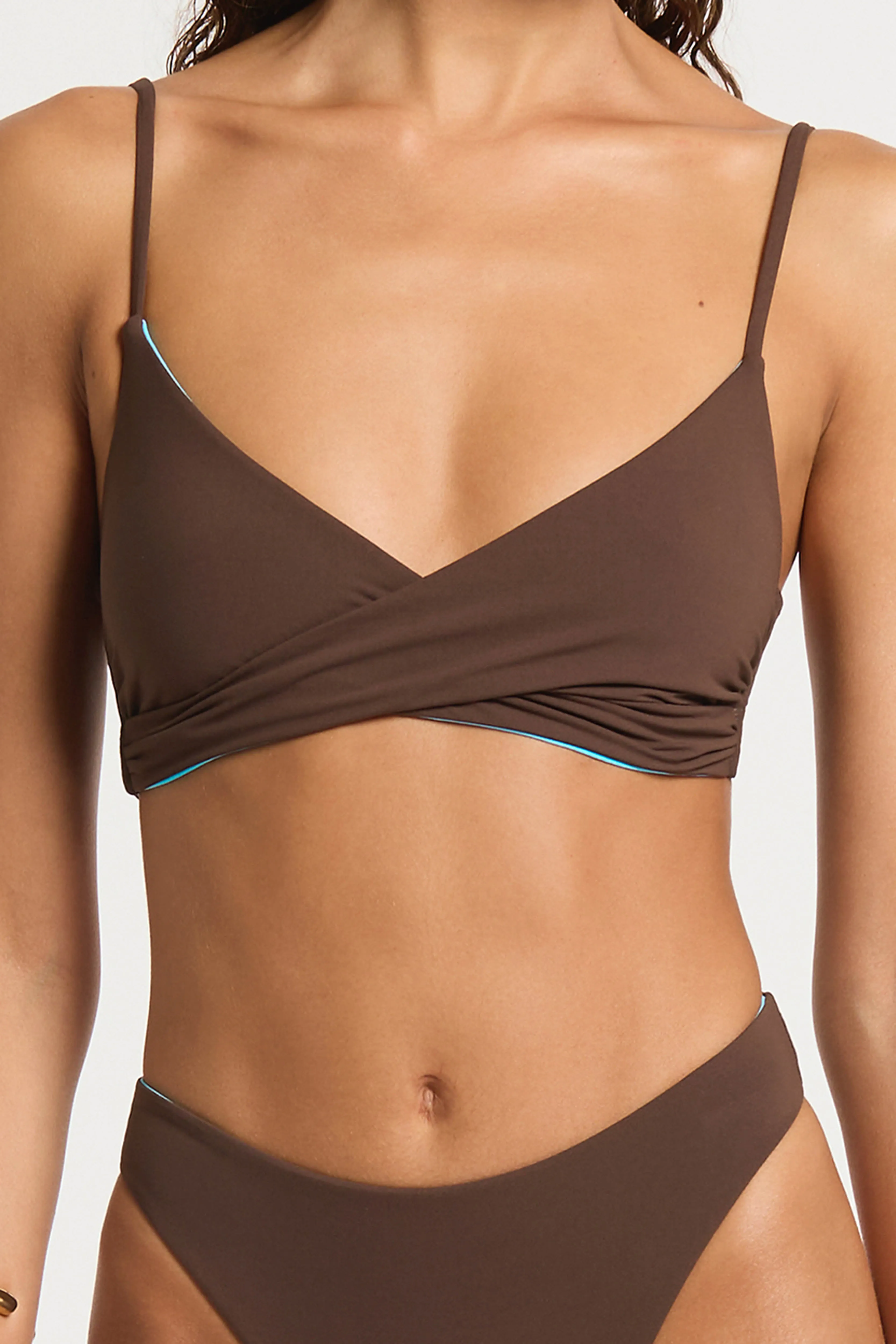 Amira Crop sold by Bond-Eye product image thumbnail 5