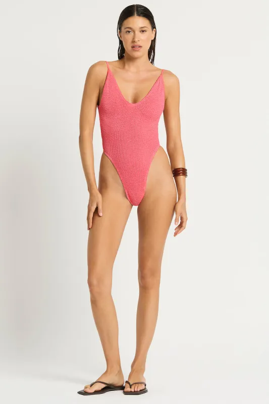 Everly One Piece sold by Bond-Eye