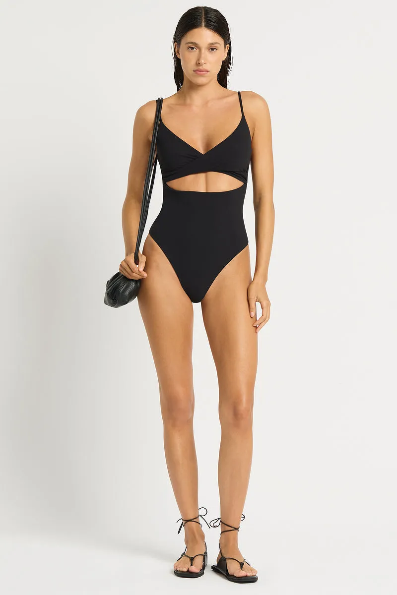 Amira One Piece sold by Bond-Eye product image thumbnail 3