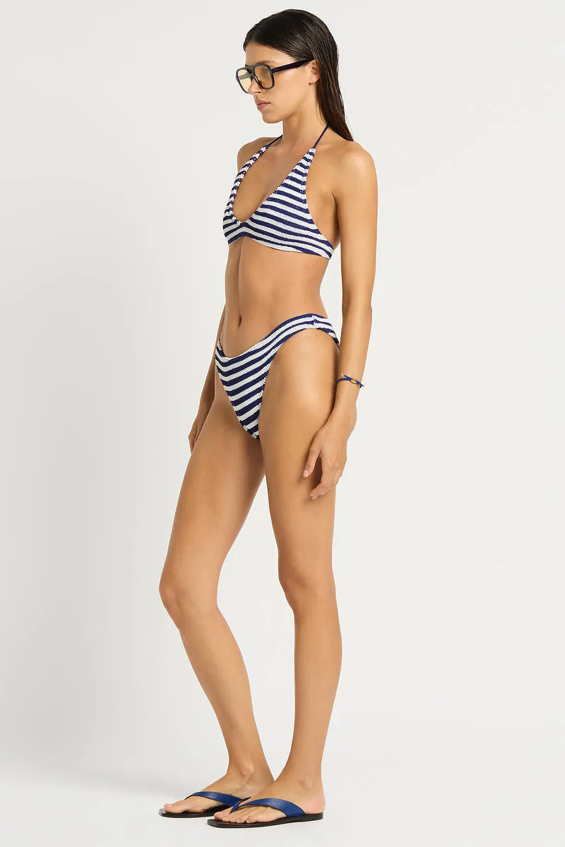 Sign Brief sold by Bond-Eye product image thumbnail 2