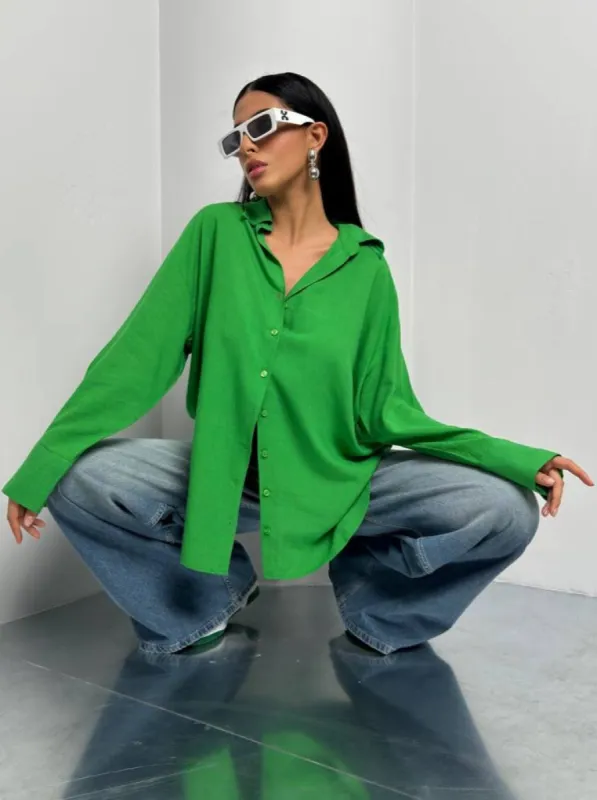 **PRE-ORDER** Lucy Oversized Linen Shirt In Green sold by Vivichi