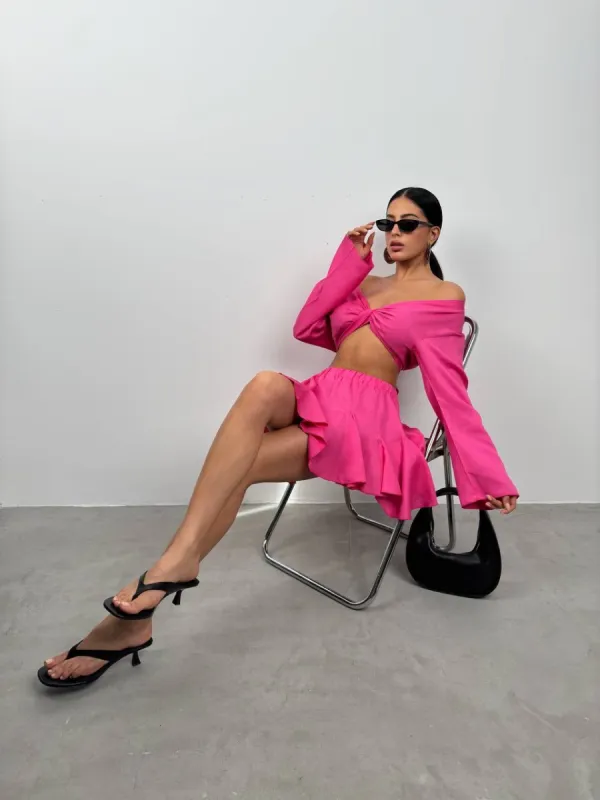 *PRE-ORDER* Mariam Flared Mini Skirt In Fuchsia sold by Vivichi