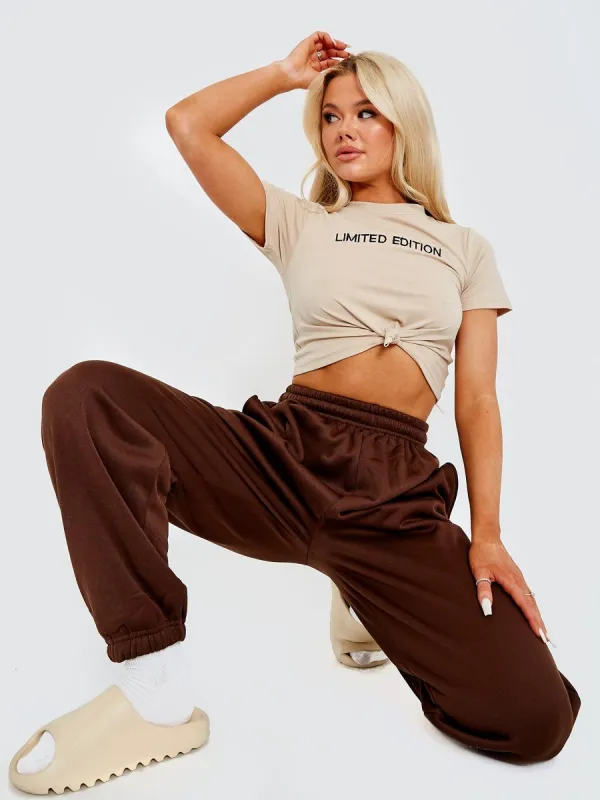 Barbara Oversized Fleeced Joggers In Brown sold by Vivichi
