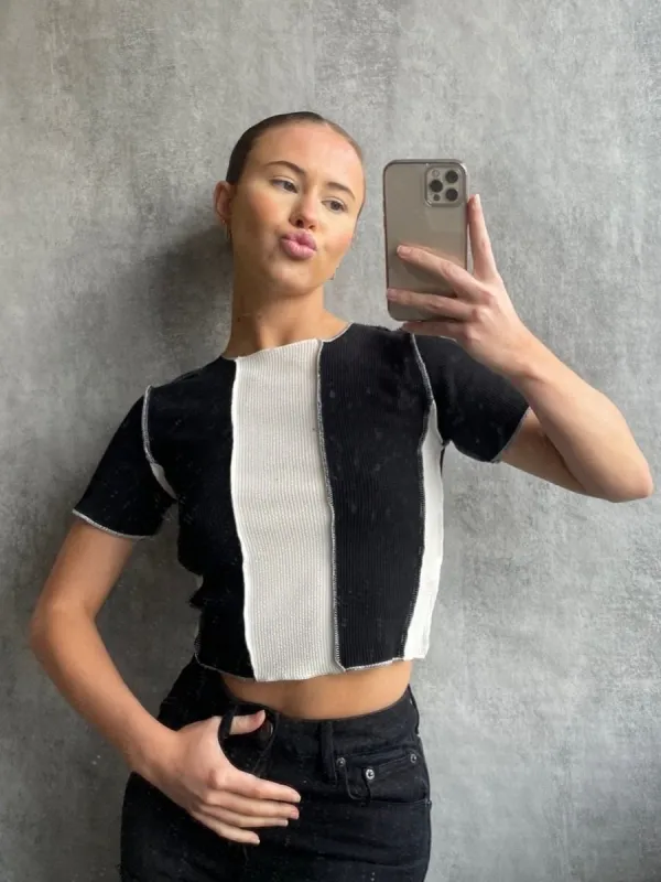 Lynda Two Tone Stitch Detail Ribbed Top In Black made by Vivichi