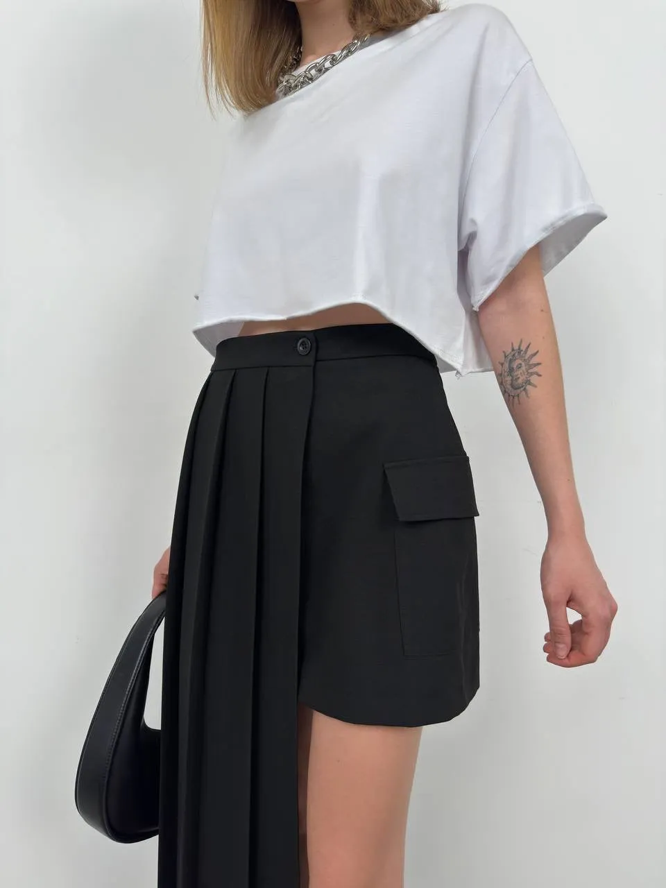 *PRE-ORDER* Olivia Asymmetric Cut Pleated Skirt In Black sold by Vivichi product image thumbnail 4