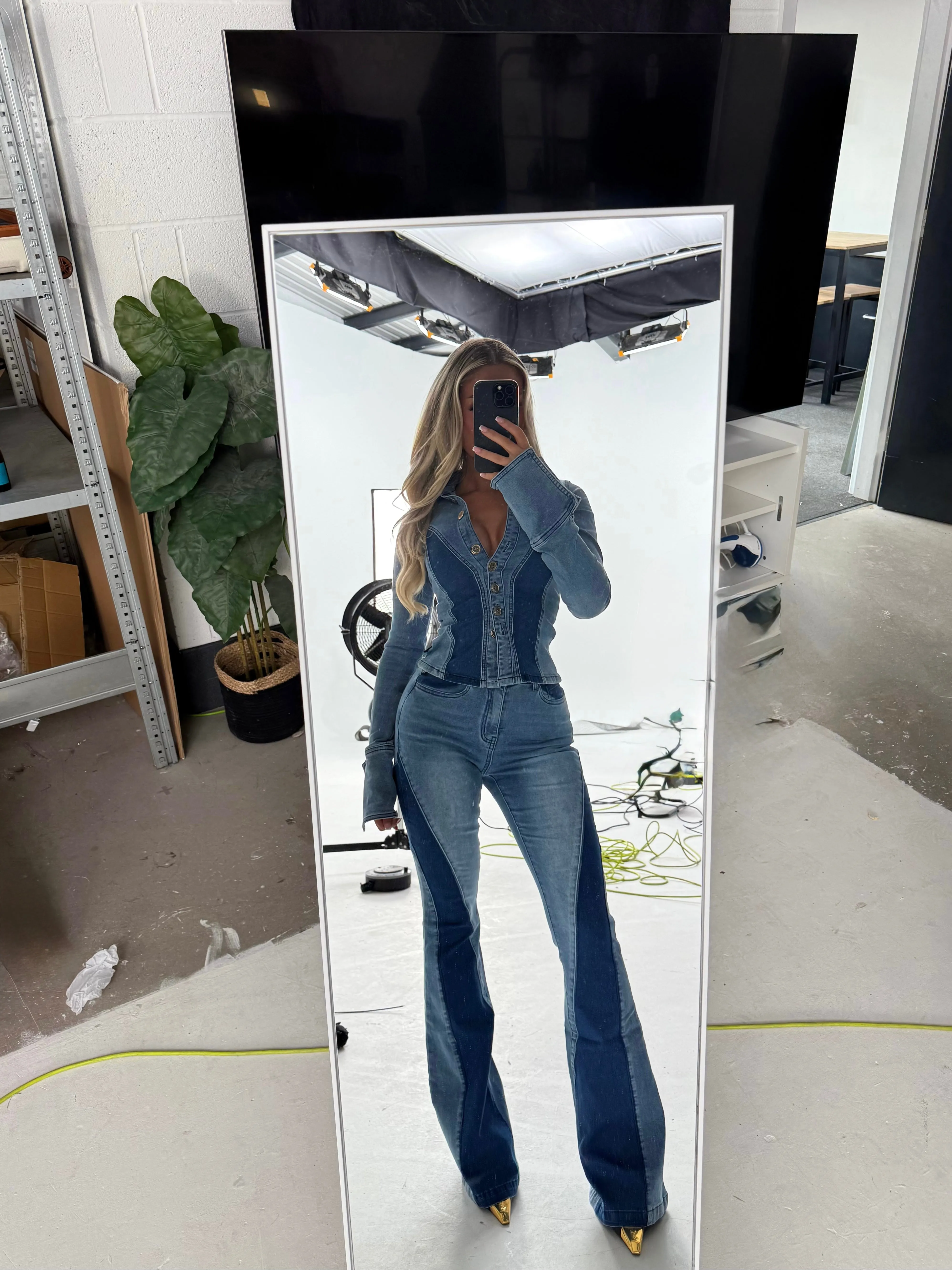 First Lady Jeans sold by Honeyz