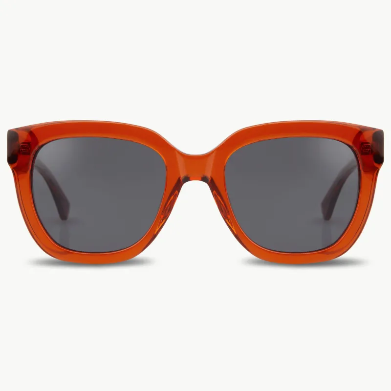 Tayla sold by Ollie Quinn