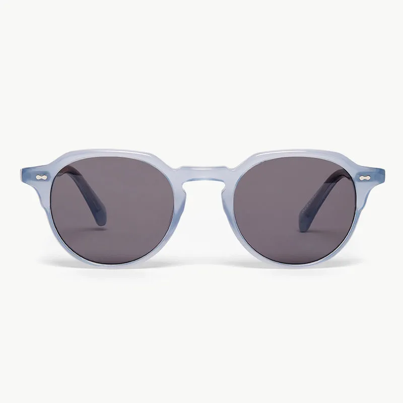 Oscar sold by Ollie Quinn