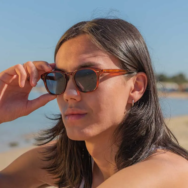 Fenton sold by Ollie Quinn product image thumbnail 2