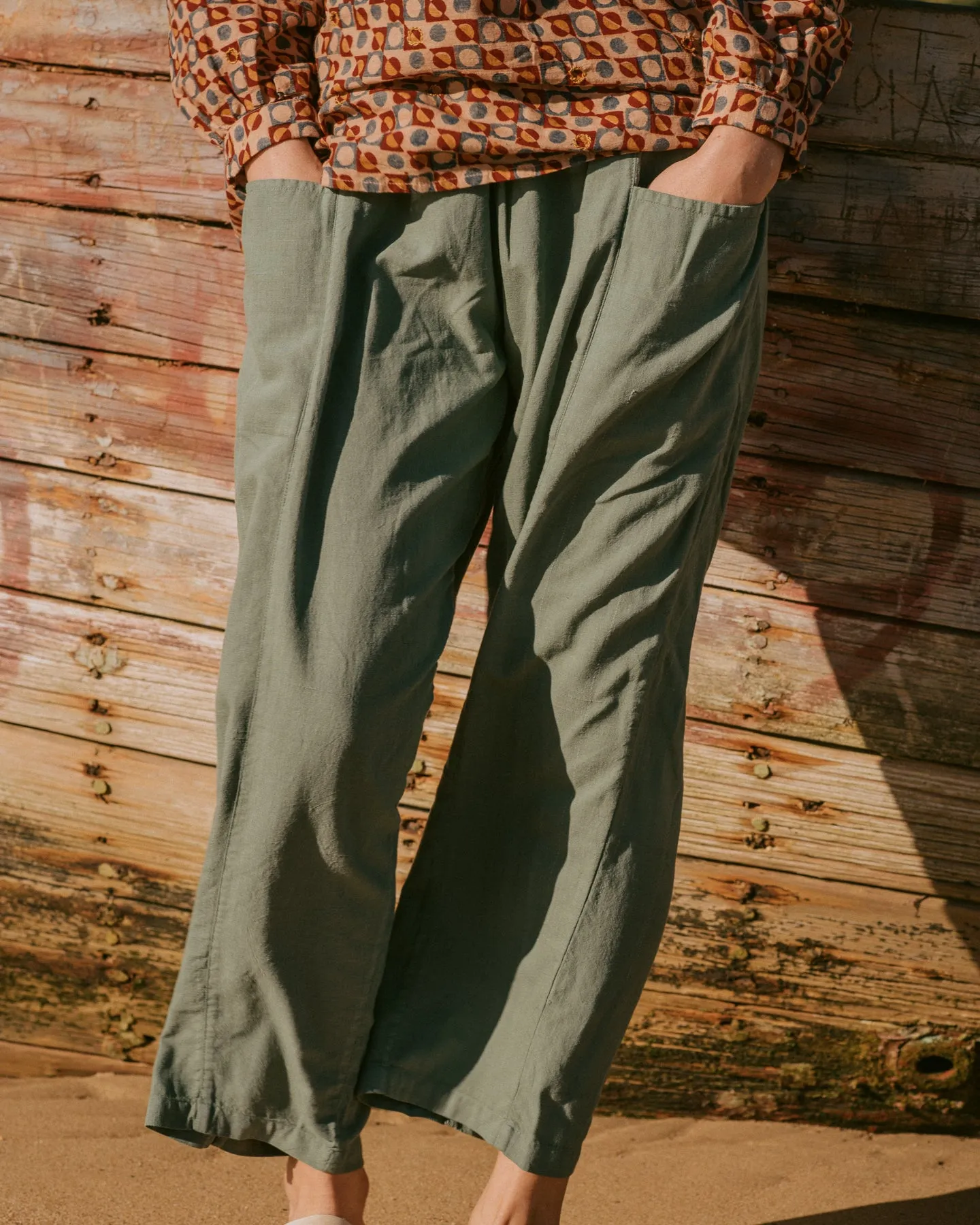 Maya Front Pocket Pant in Cyan sold by The Umber & Ochre