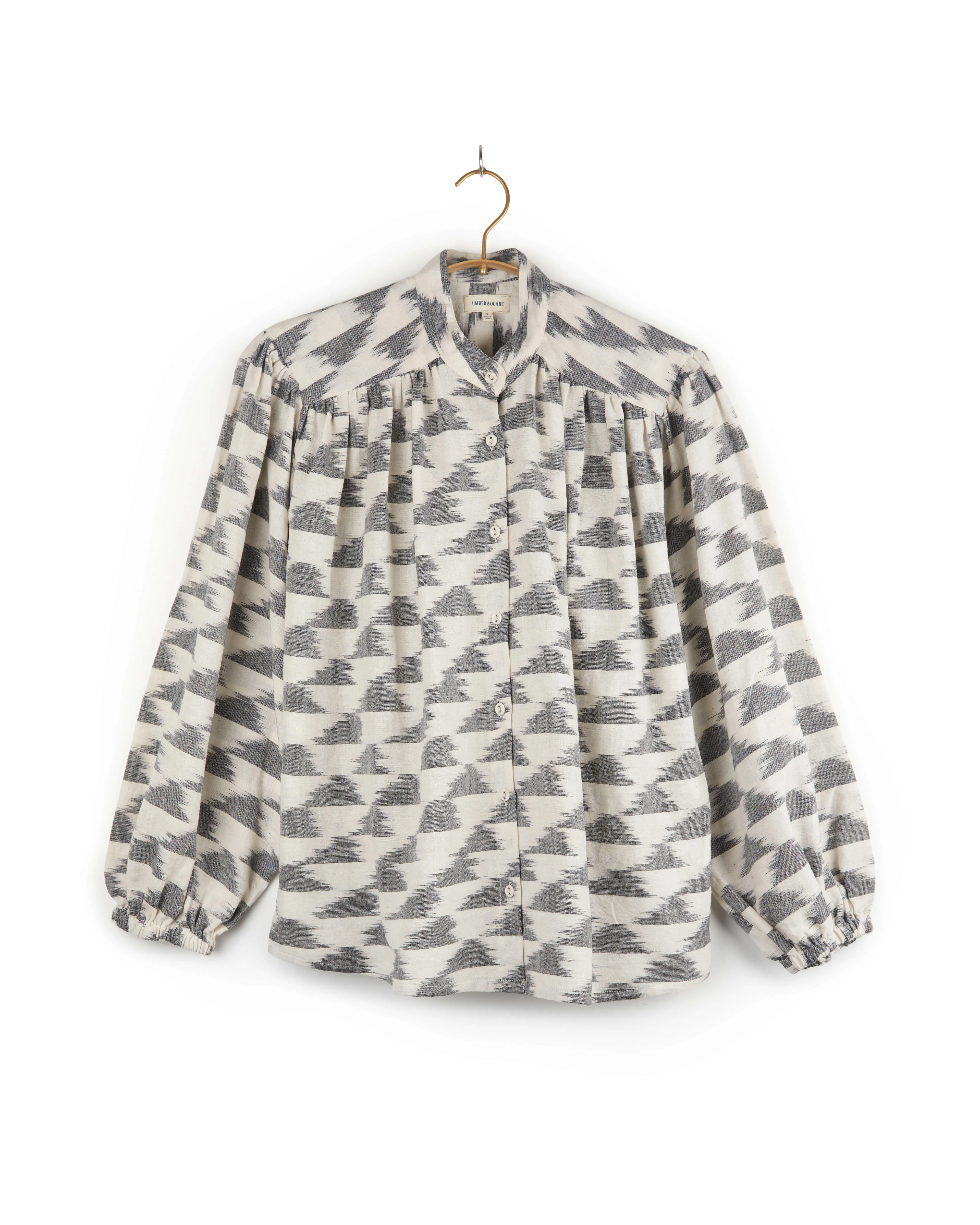 SABRINA TOP COTTON KORA WITH CLOUD IKAT IN CHARCOAL sold by The Umber & Ochre product image thumbnail 3