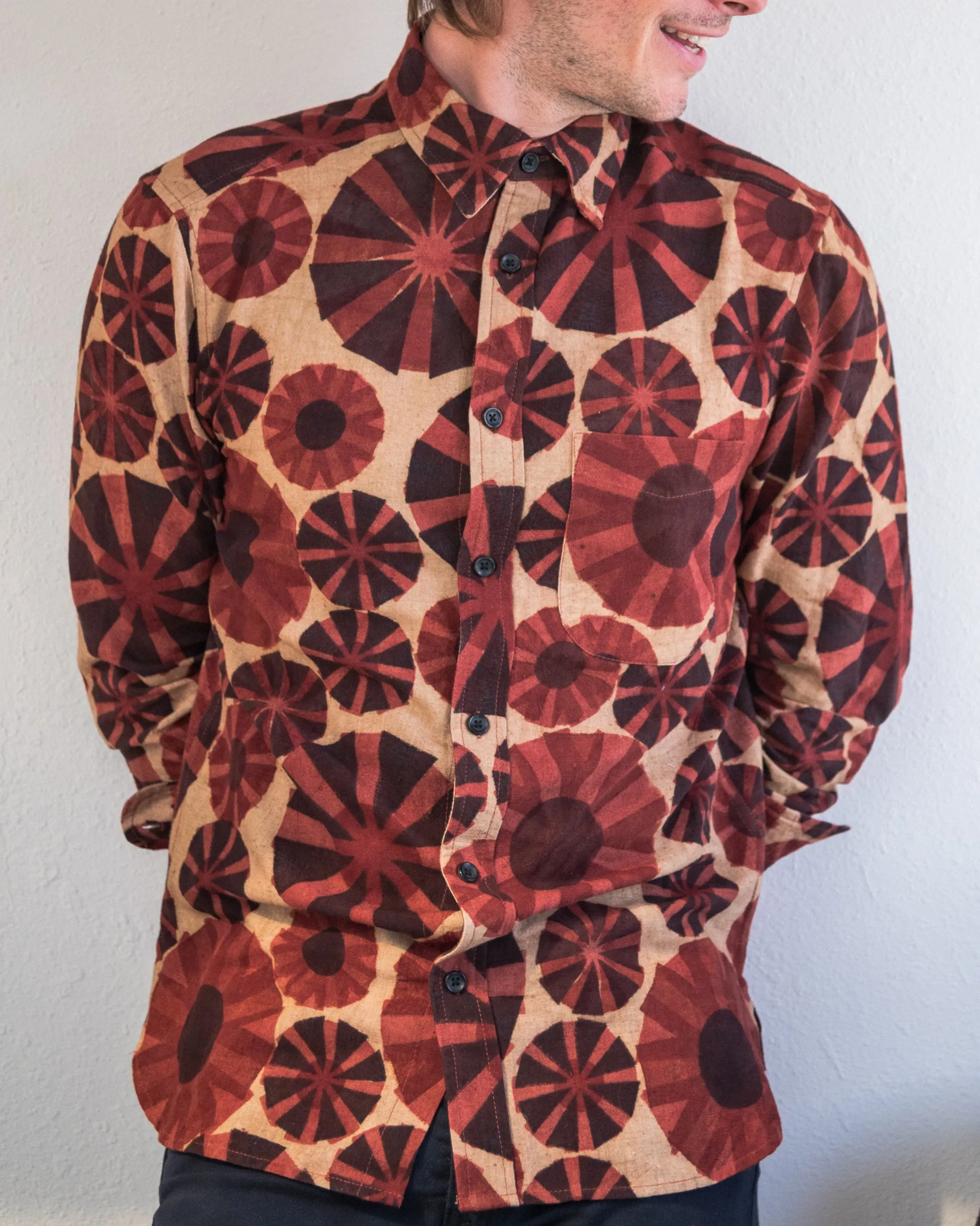 Kabir Standard Shirt w/Saddle Stitch in Pinwheel sold by The Umber & Ochre