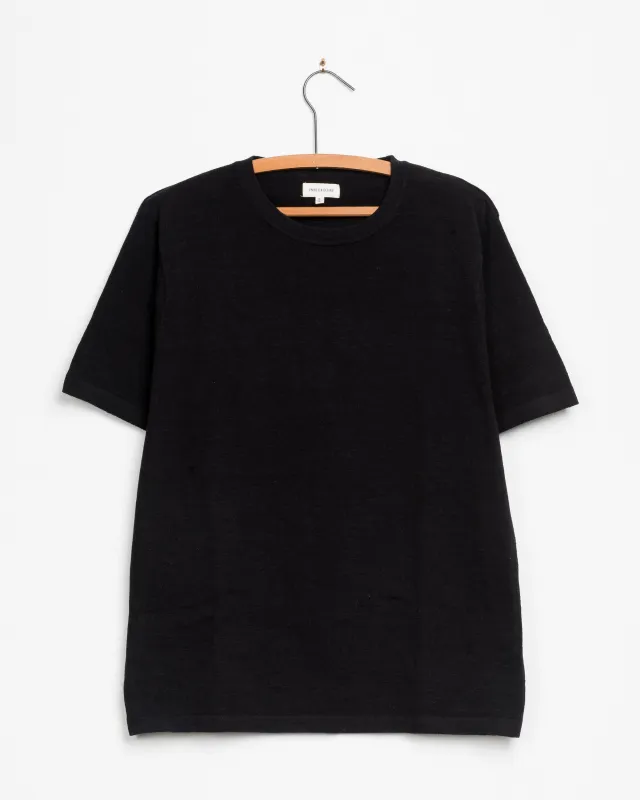 Yogi S/S Pocket Flat Knitted Tee in Black made by The Umber & Ochre