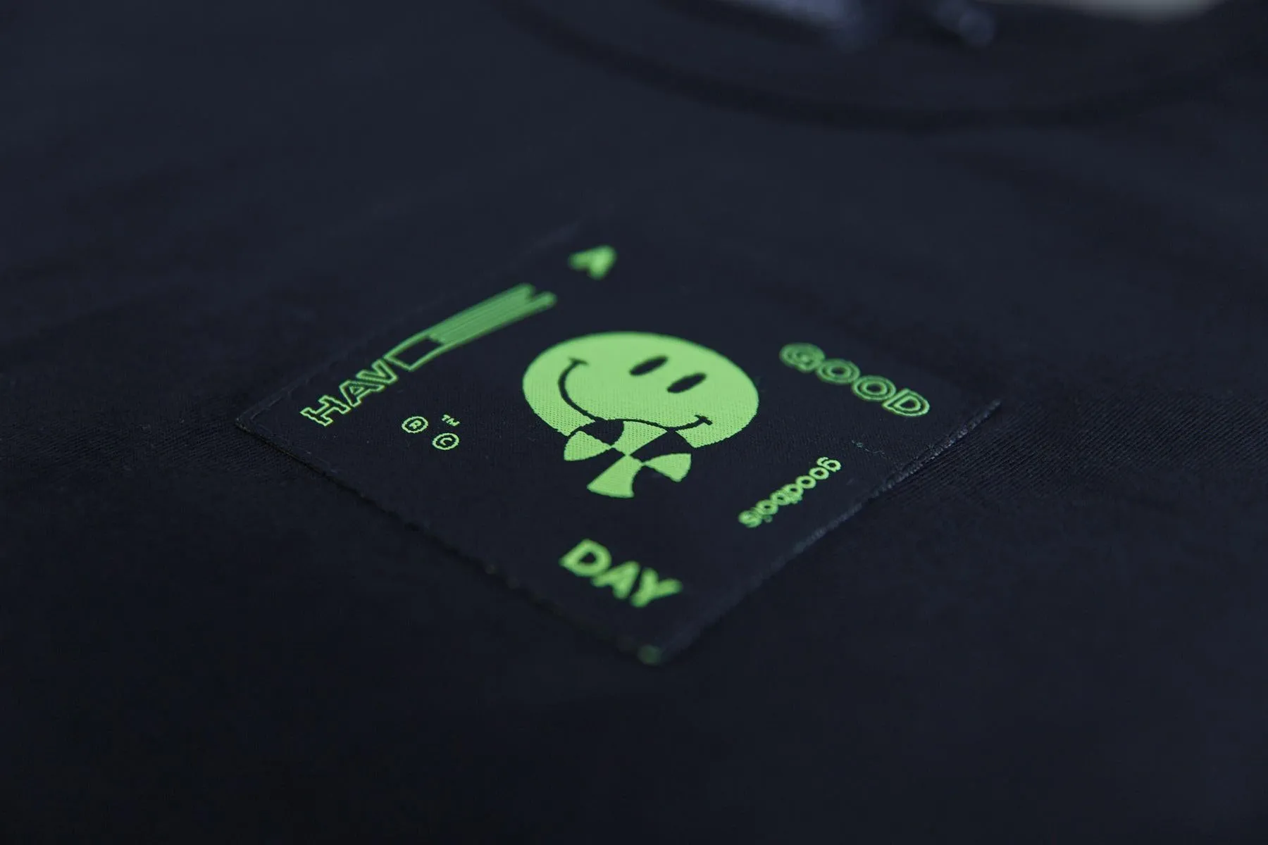 SMILEY CROP T-SHIRT BLK sold by Goodbois product image thumbnail 3