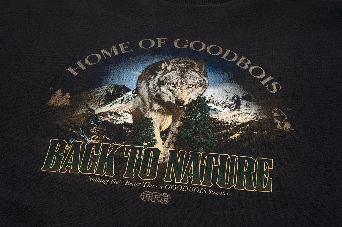 SOUVENIR CROP CREWNECK BLK sold by Goodbois product image thumbnail 3